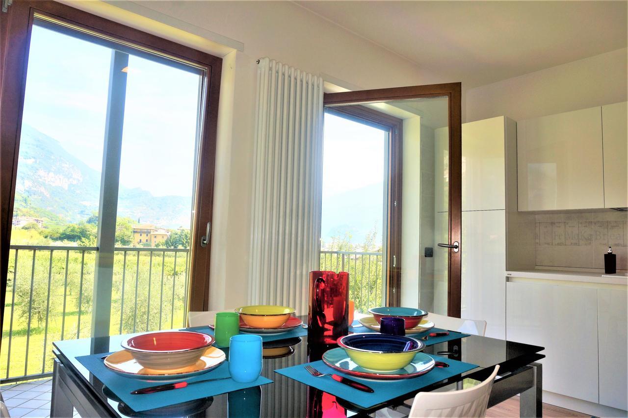 Apartament Apartament Deluxe Mayde Riva Zewnętrze zdjęcie