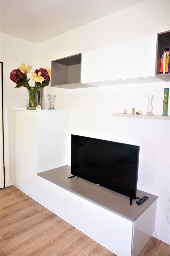 Apartament Apartament Deluxe Mayde Riva Zewnętrze zdjęcie