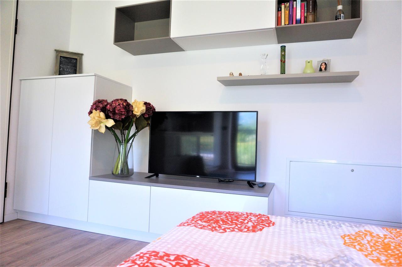 Apartament Apartament Deluxe Mayde Riva Zewnętrze zdjęcie