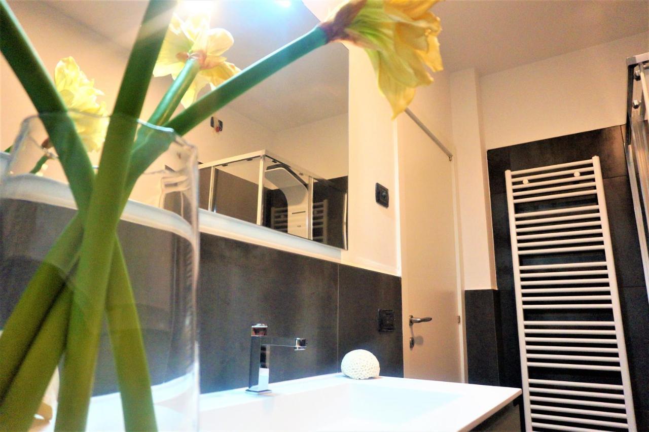 Apartament Apartament Deluxe Mayde Riva Zewnętrze zdjęcie