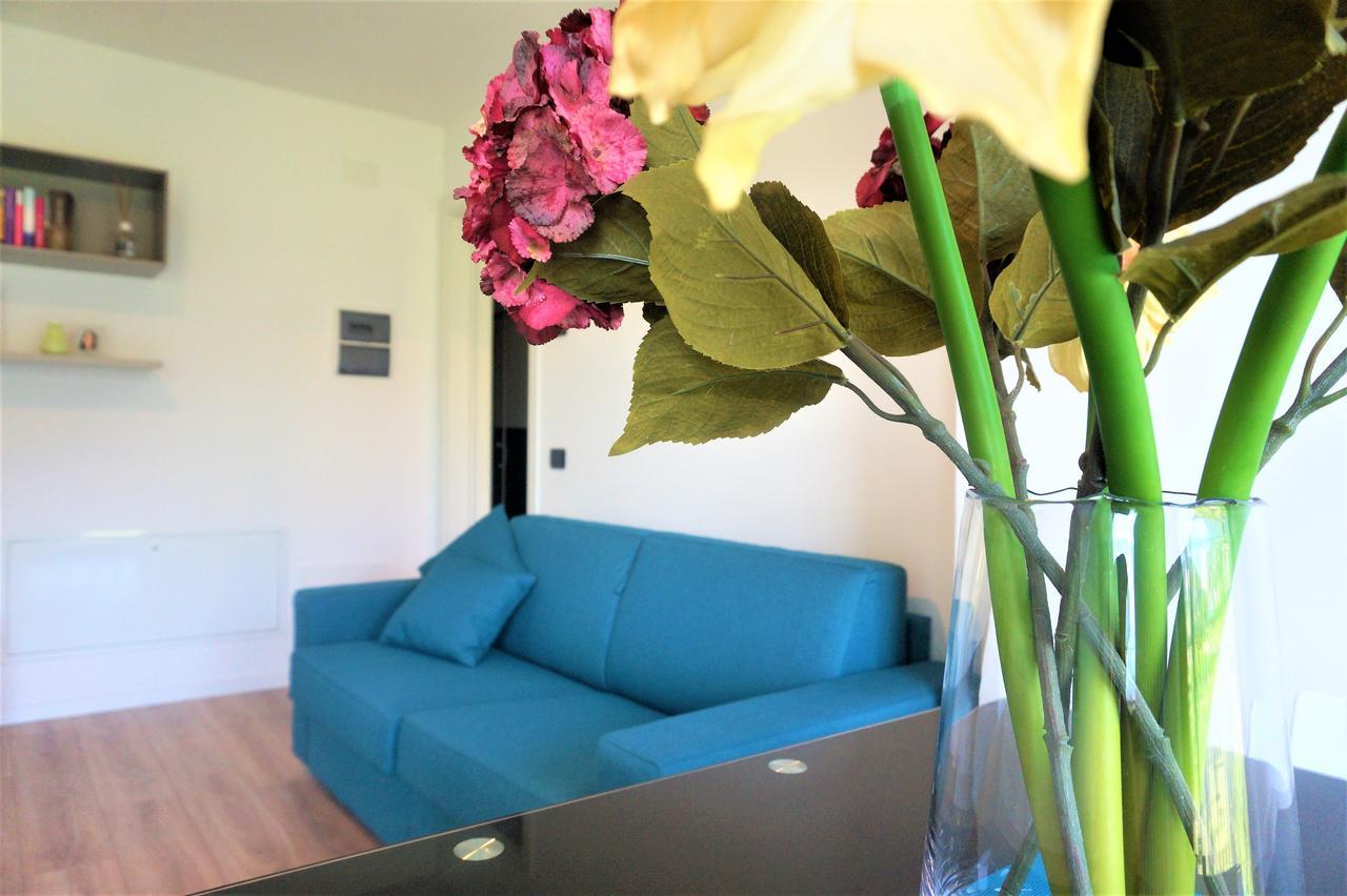 Apartament Apartament Deluxe Mayde Riva Zewnętrze zdjęcie