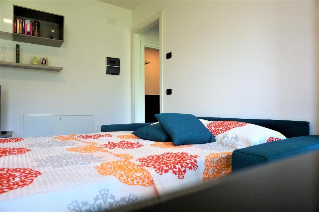 Apartament Apartament Deluxe Mayde Riva Zewnętrze zdjęcie