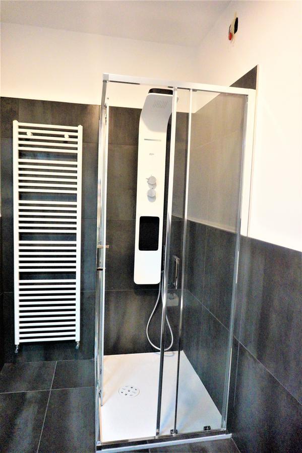 Apartament Apartament Deluxe Mayde Riva Zewnętrze zdjęcie