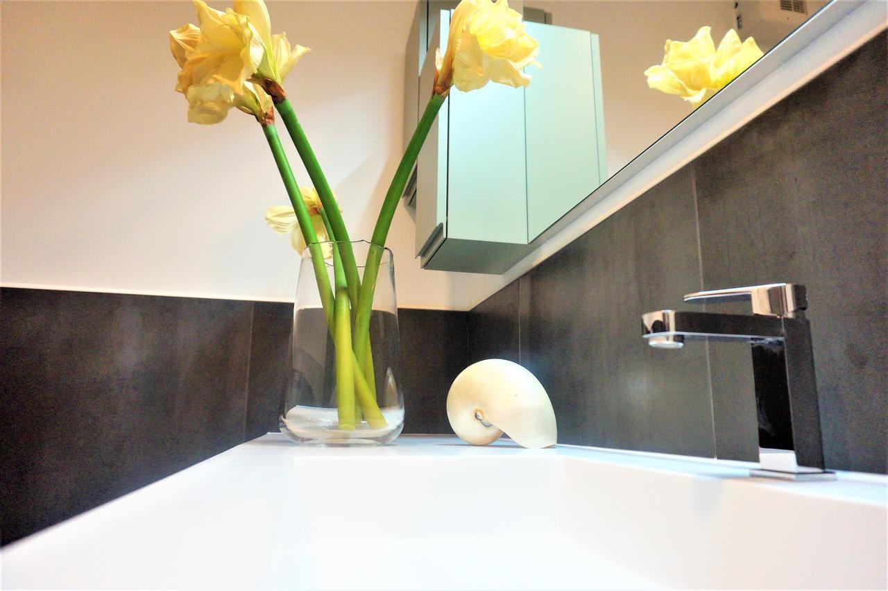 Apartament Apartament Deluxe Mayde Riva Zewnętrze zdjęcie